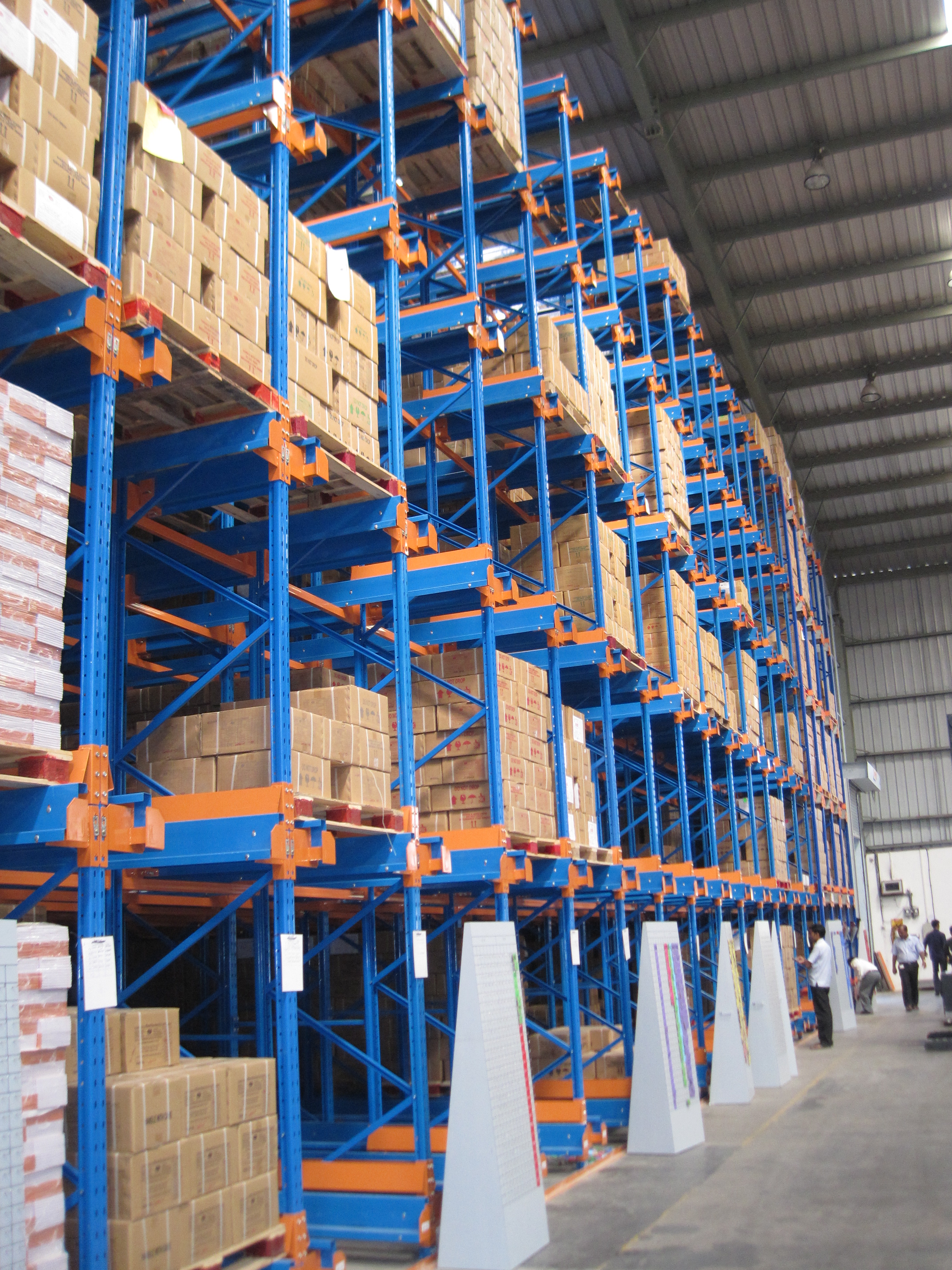 2010 YEAR INDIA RADIO SHUTTLE RACKING SYSTEM PROJECT CASE 1